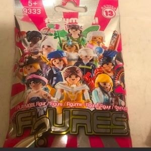 Playmobil girl surprise bag pick 2 for 10.00